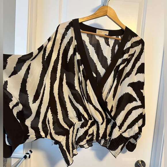 Michael Kors Silk Dolman Sleeve Blouse - Picture 3 of 6